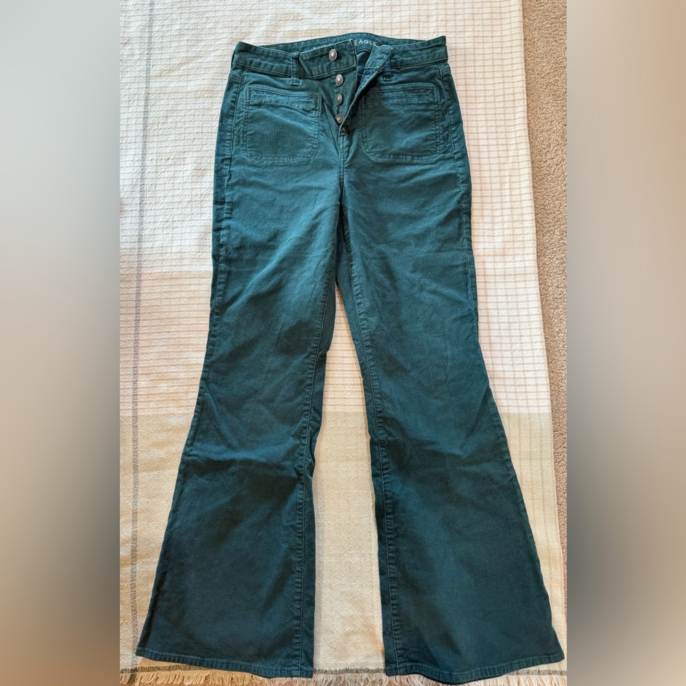 American Eagle Outfitters Green flare Pants